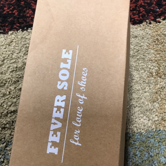 Women Blue Flat Fever Sole US 39 - Picture 2 of 2